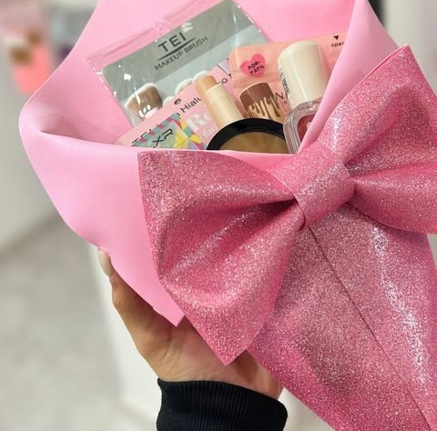 Ramo de makeup Giu Beauty